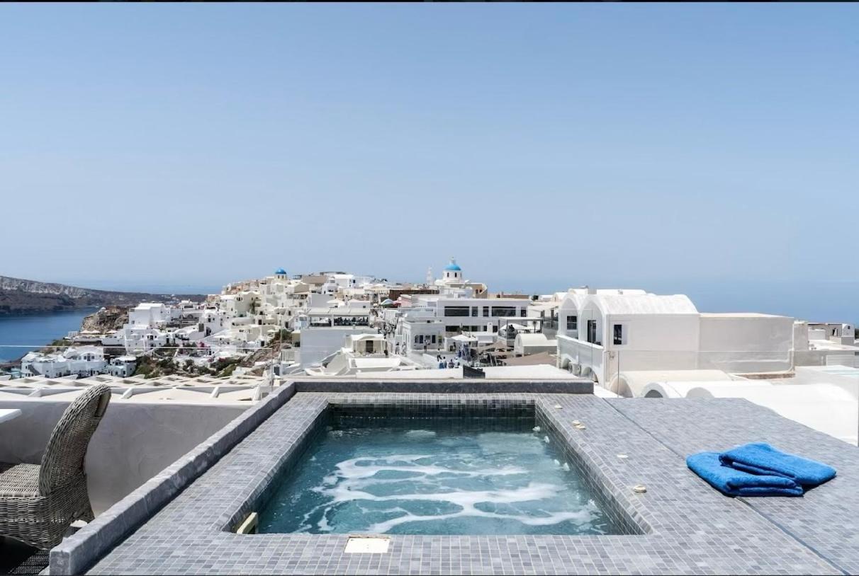 Enalion White Suites Oia Exteriér fotografie